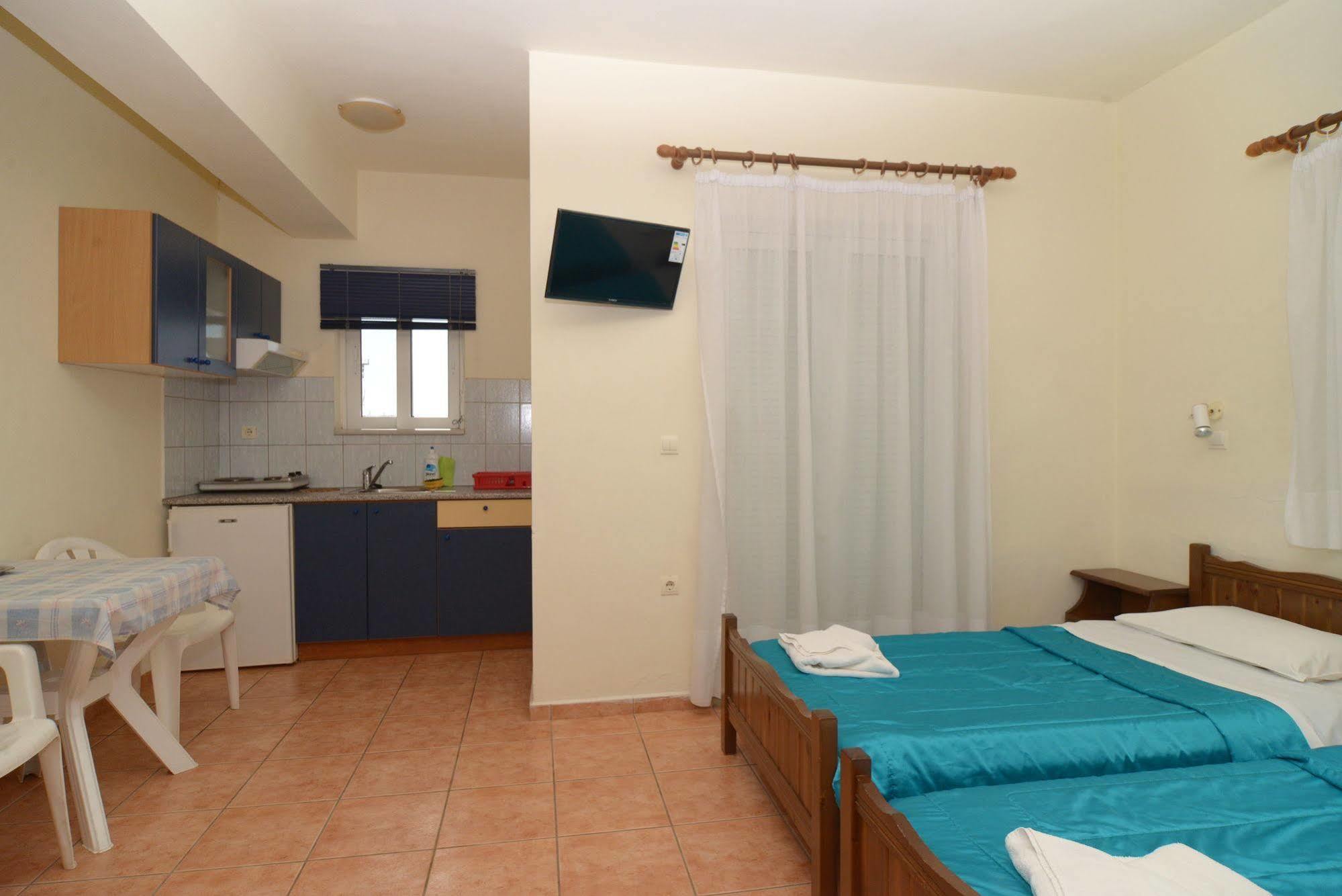 Katerina Rooms Agii Apostoloi Като-Даратсо Экстерьер фото